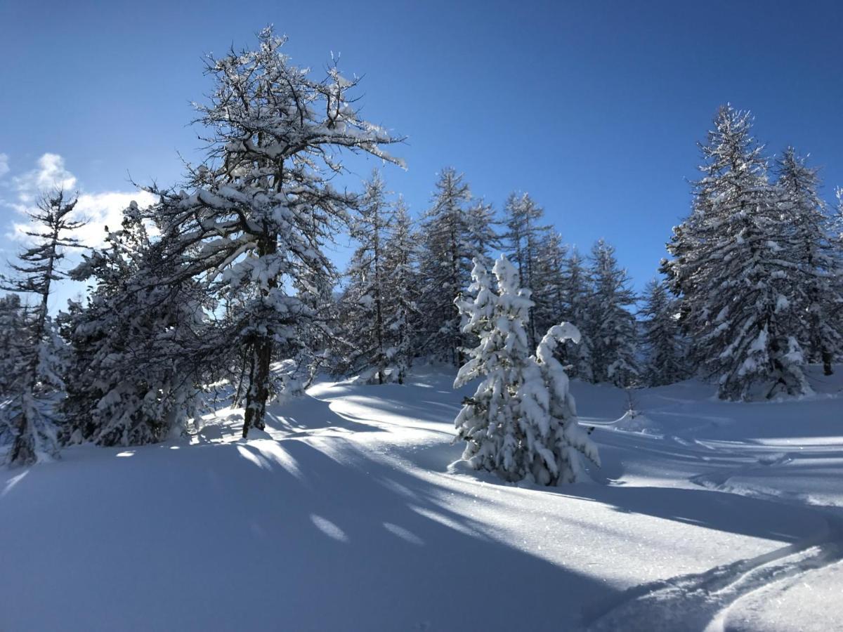 L'Etesy, rénové en 2021, pied des pistes et spa Monginevro Esterno foto