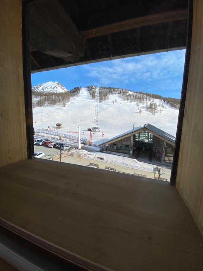 L'Etesy, rénové en 2021, pied des pistes et spa Monginevro Esterno foto