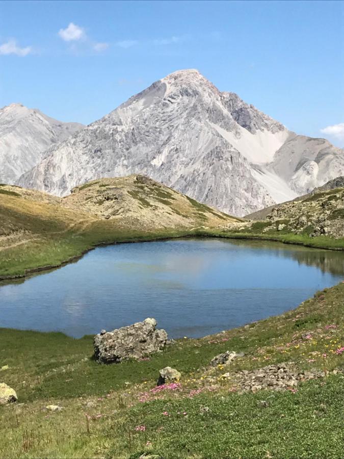L'Etesy, rénové en 2021, pied des pistes et spa Monginevro Esterno foto